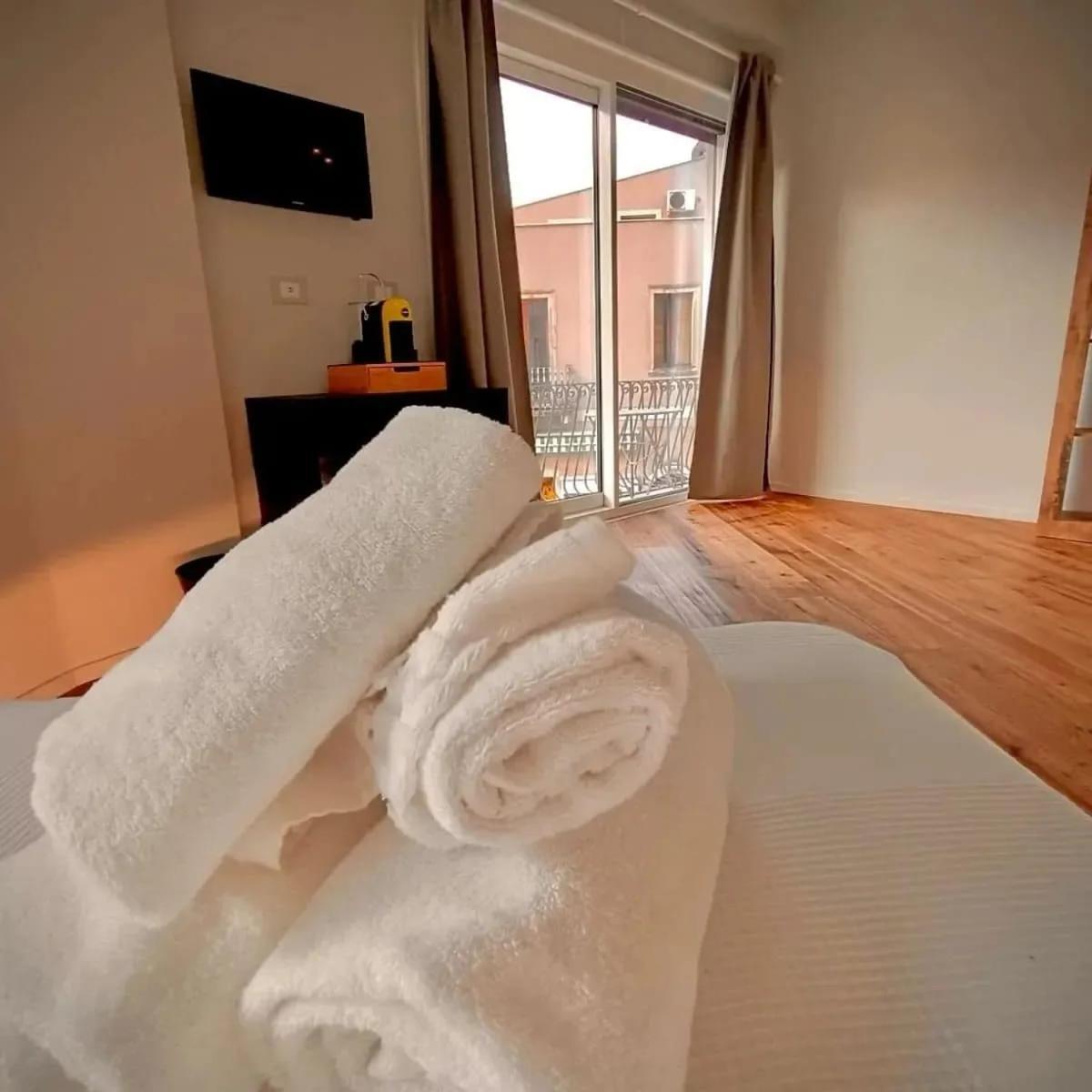 Taormina Boutique Rooms 外观 照片